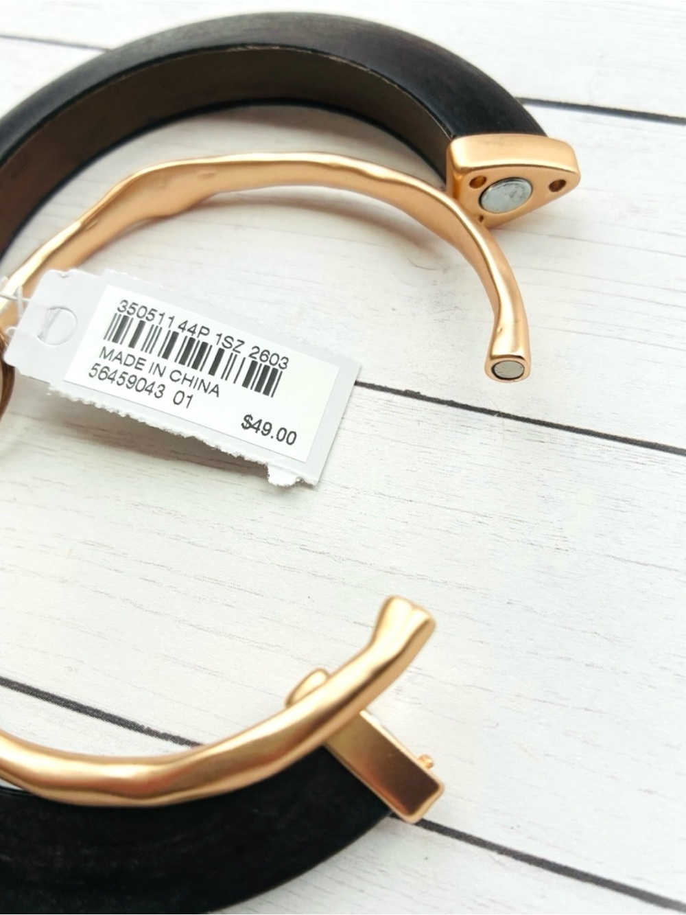 NEW NWT J. Jill Dark Wood Bangle with Matte Gold Magnetic Bracelet Set $49 Tag - Picture 2 of 3